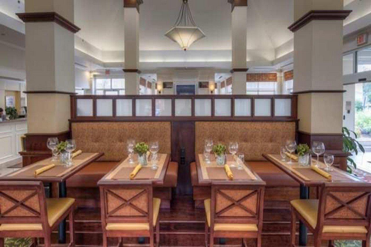 Hilton Garden Inn Norwalk Luaran gambar
