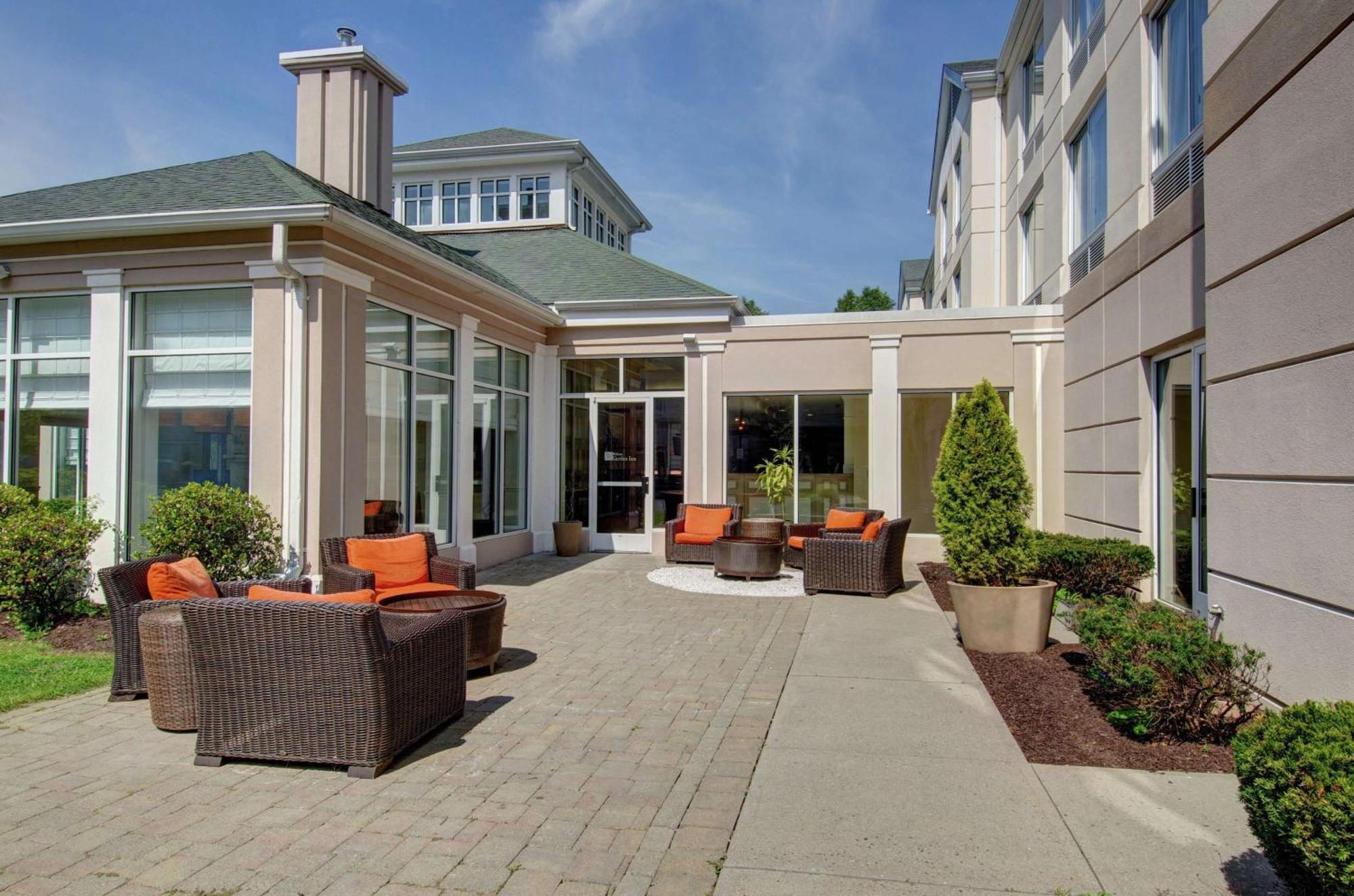 Hilton Garden Inn Norwalk Luaran gambar