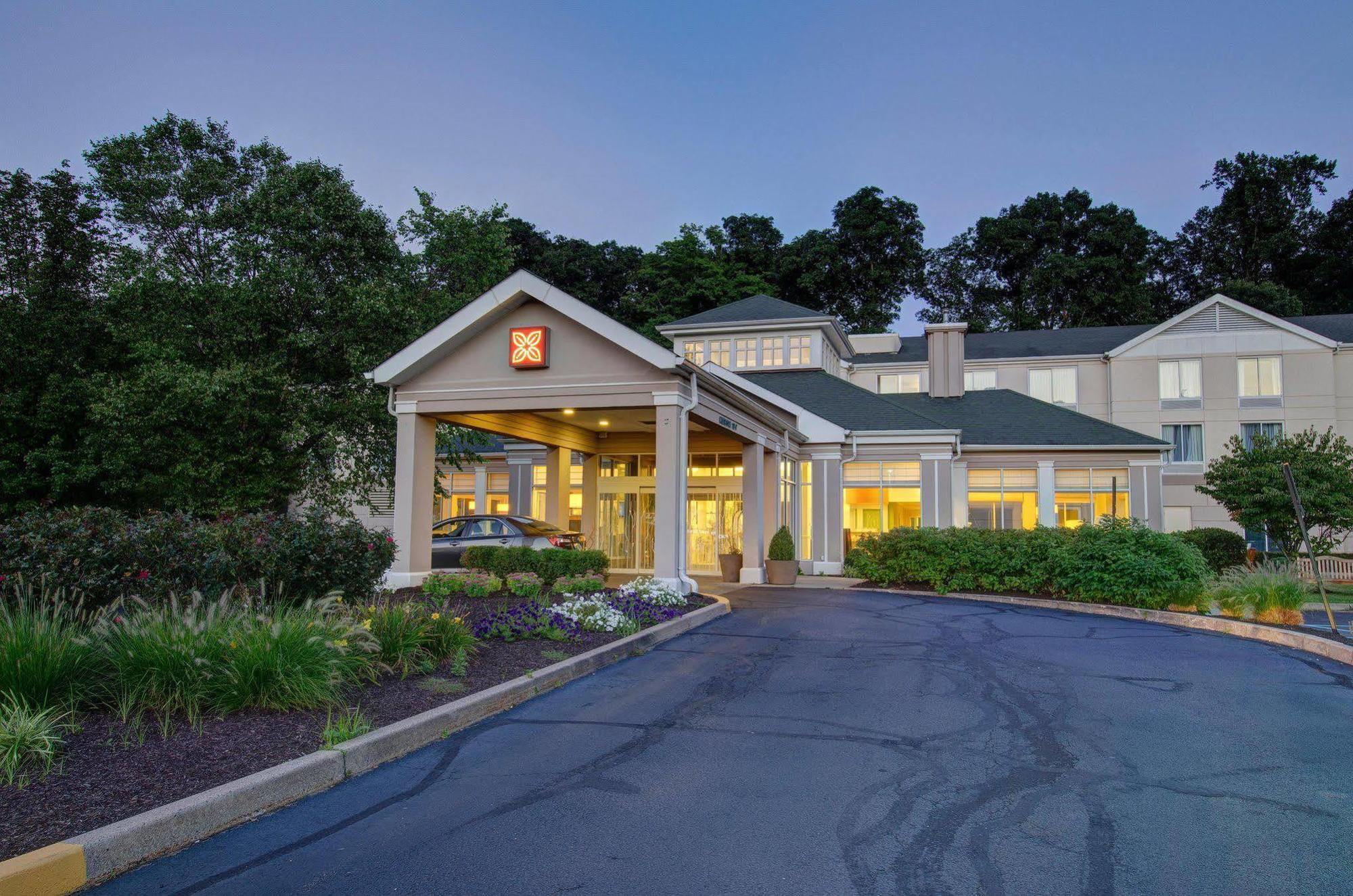 Hilton Garden Inn Norwalk Luaran gambar